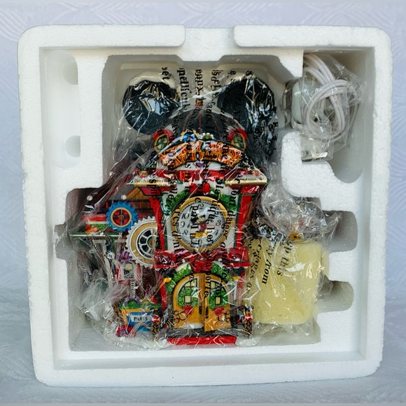 Department 56 Disney Christmas Village Mickey Mouse Watch Factory - Picture 12 of 16